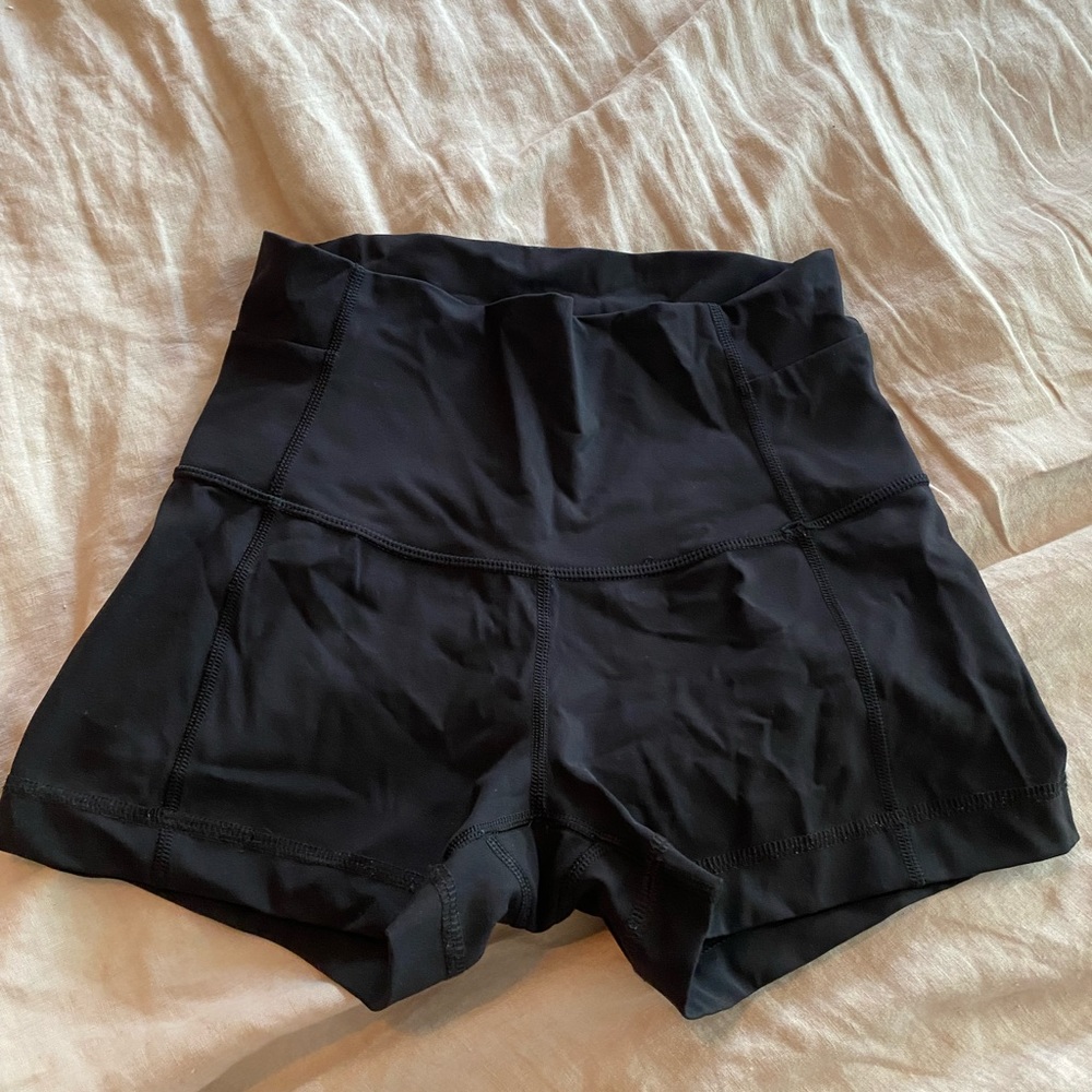 Lululemon wunder shorts, 3” inseam
